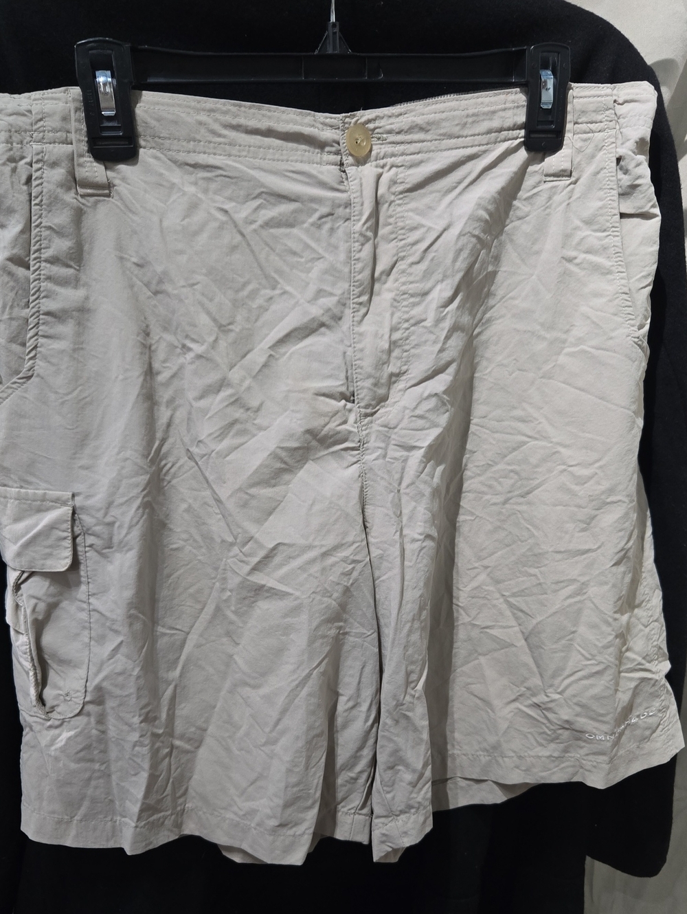 Women's Light Beige Cargo Bermuda Shorts